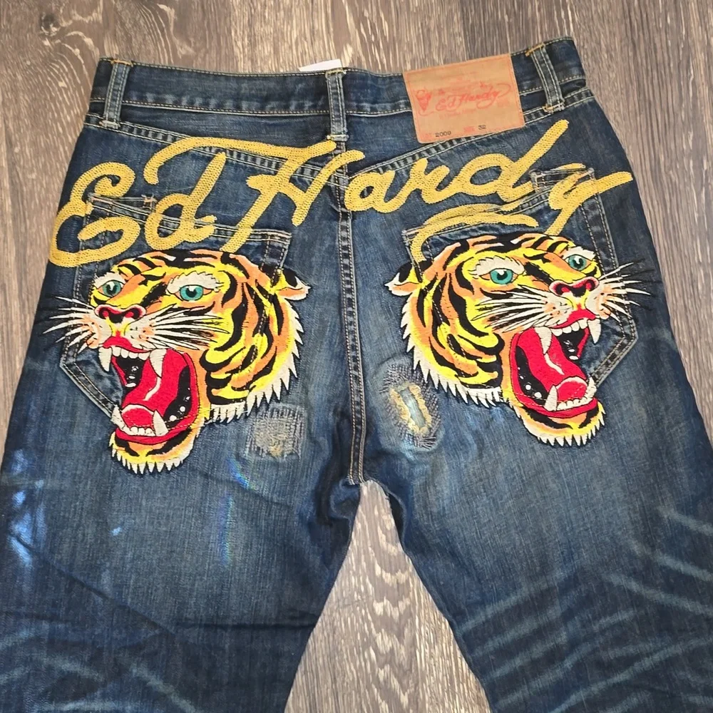 SOLD on M.ercari!! Ed Hardy Signature Logo Tiger Denim Men Size 32W 34L NWT - Picture 1 of 9
